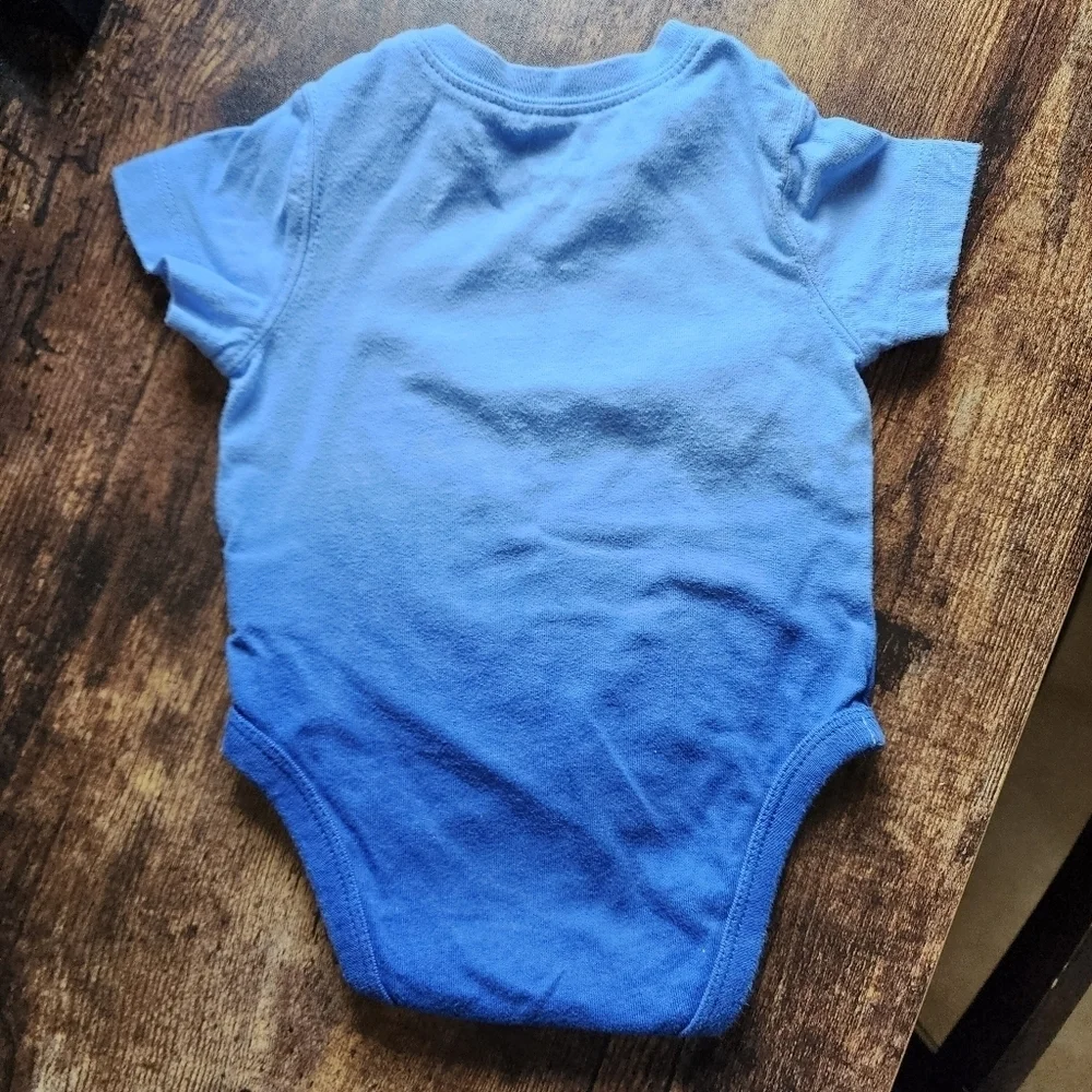 Blue Ombre robot onesie size 0-3mo